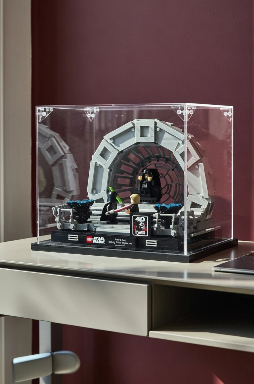 LEGO® Star Wars™ Emperor's Throne Room™ (75352) Diorama ile Uyumlu Teşhir Kutusu