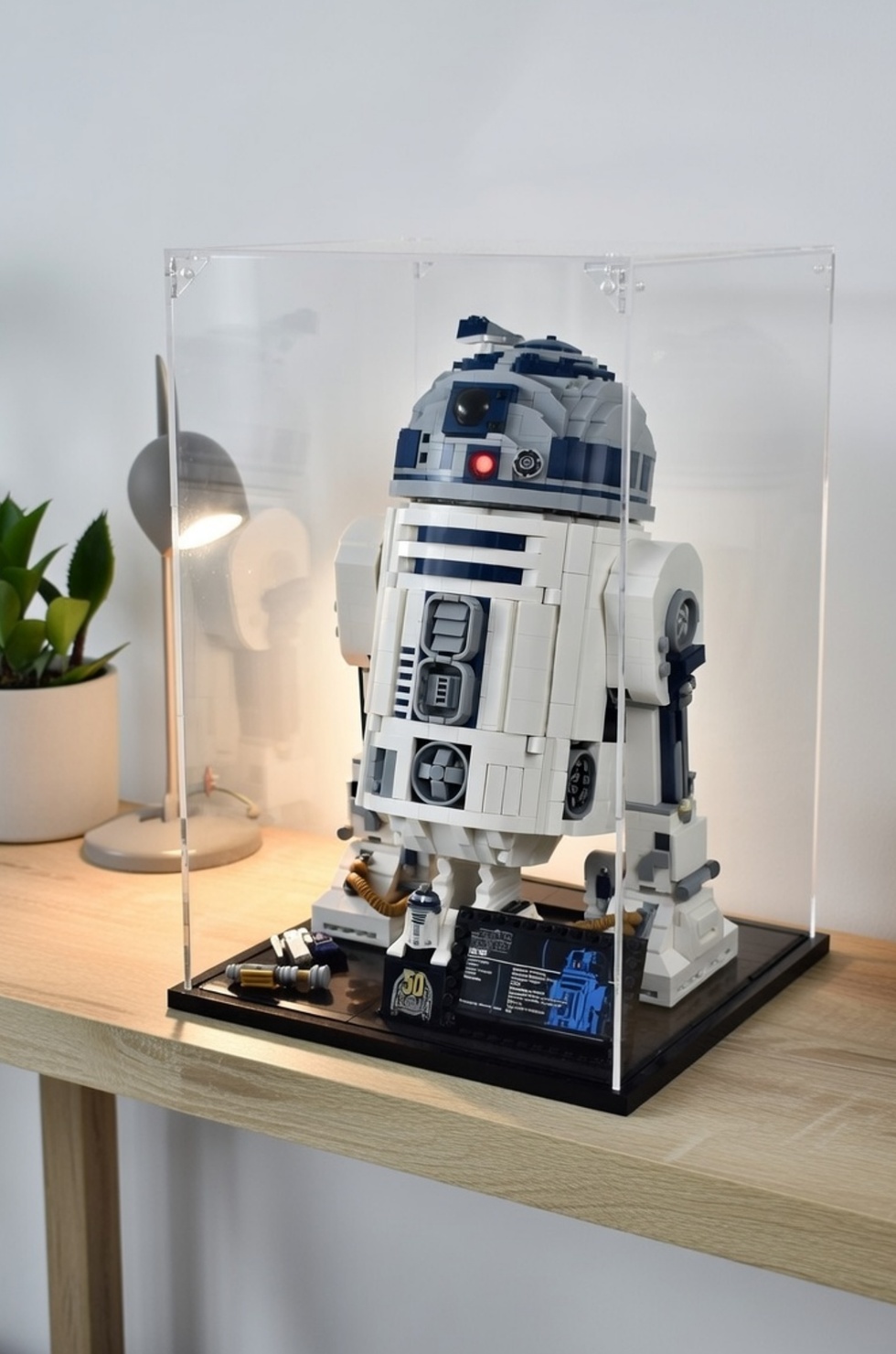 LEGO® Star Wars™ R2-D2™ (75308) ile Uyumlu Teşhir Kutusu