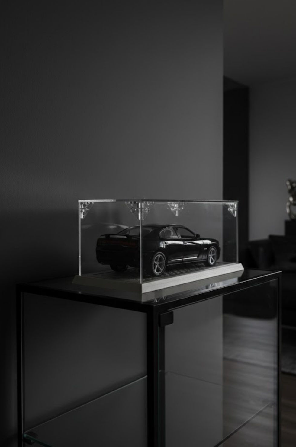 1:24 Ölçekli Model Otomobil Koleksiyonu Minimalist Teşhir Kutusu (Gri, Arnavut Kaldırımı)